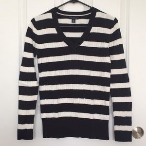 Tommy Hilfiger sweater